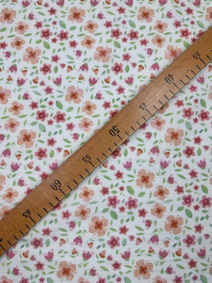 Ditsy floral DESENLİ ÇİFT KAT MÜSLİN KUMAŞ